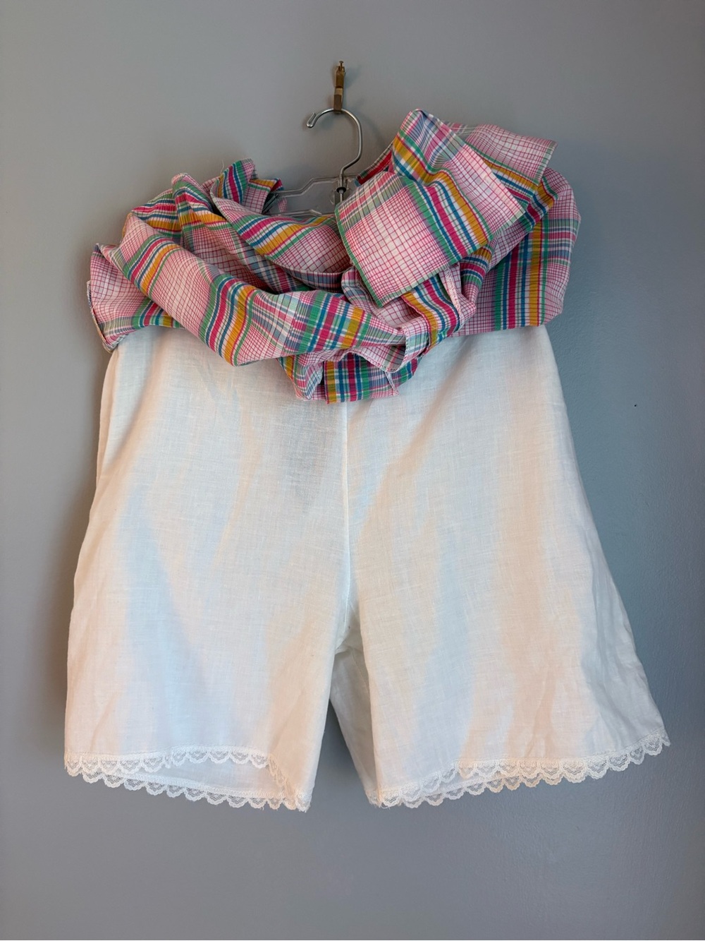 Vintage Preppy Pink Plaid Front Inverted Pleat Skirt from 1970s Coquette - Picture 2 of 8